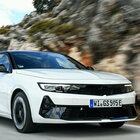 Opel Astra GSe, station wagon o berlina coniuga bene sportività, comfort e sostenibilità